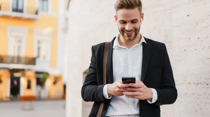 12 Ways CXone Mpower SmartReach Helps Manage Multichannel Compliance